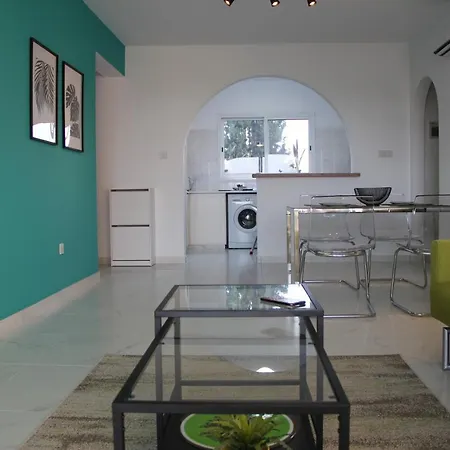 King's Palace Seaview Apartment *